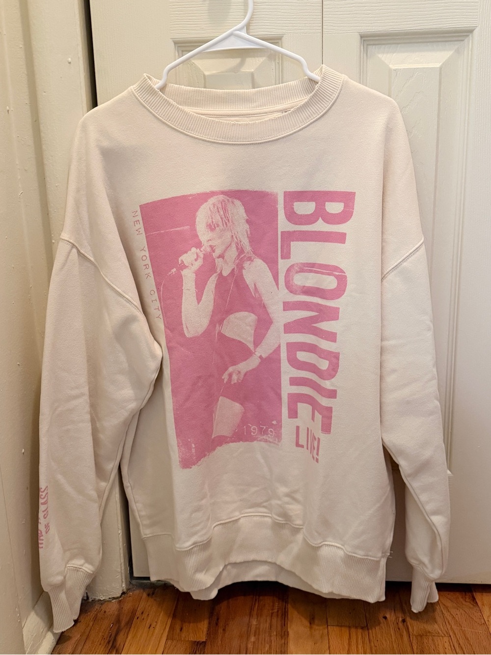 American Eagle Blondie Crewneck Sweatshirt